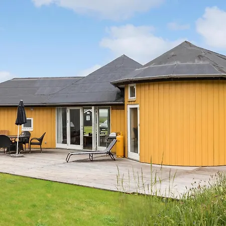 Stunning In With House Sea View *